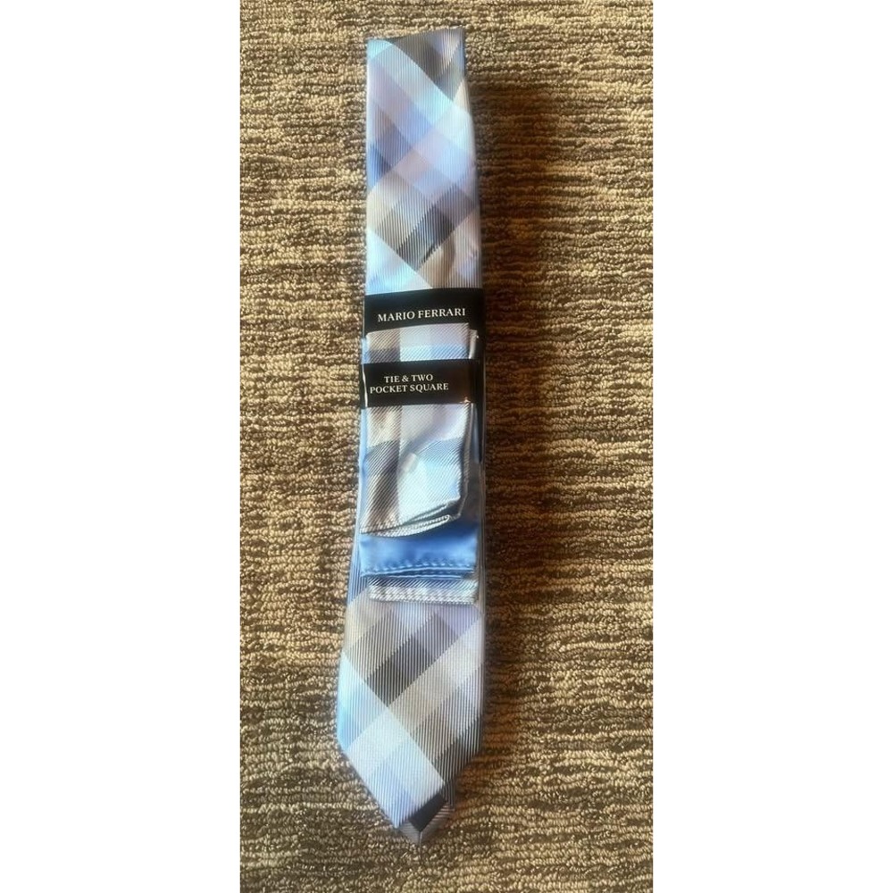 Mario Ferrari Mens Plaid Tie and 2 Pocket Square Set Blue Grey White NWT